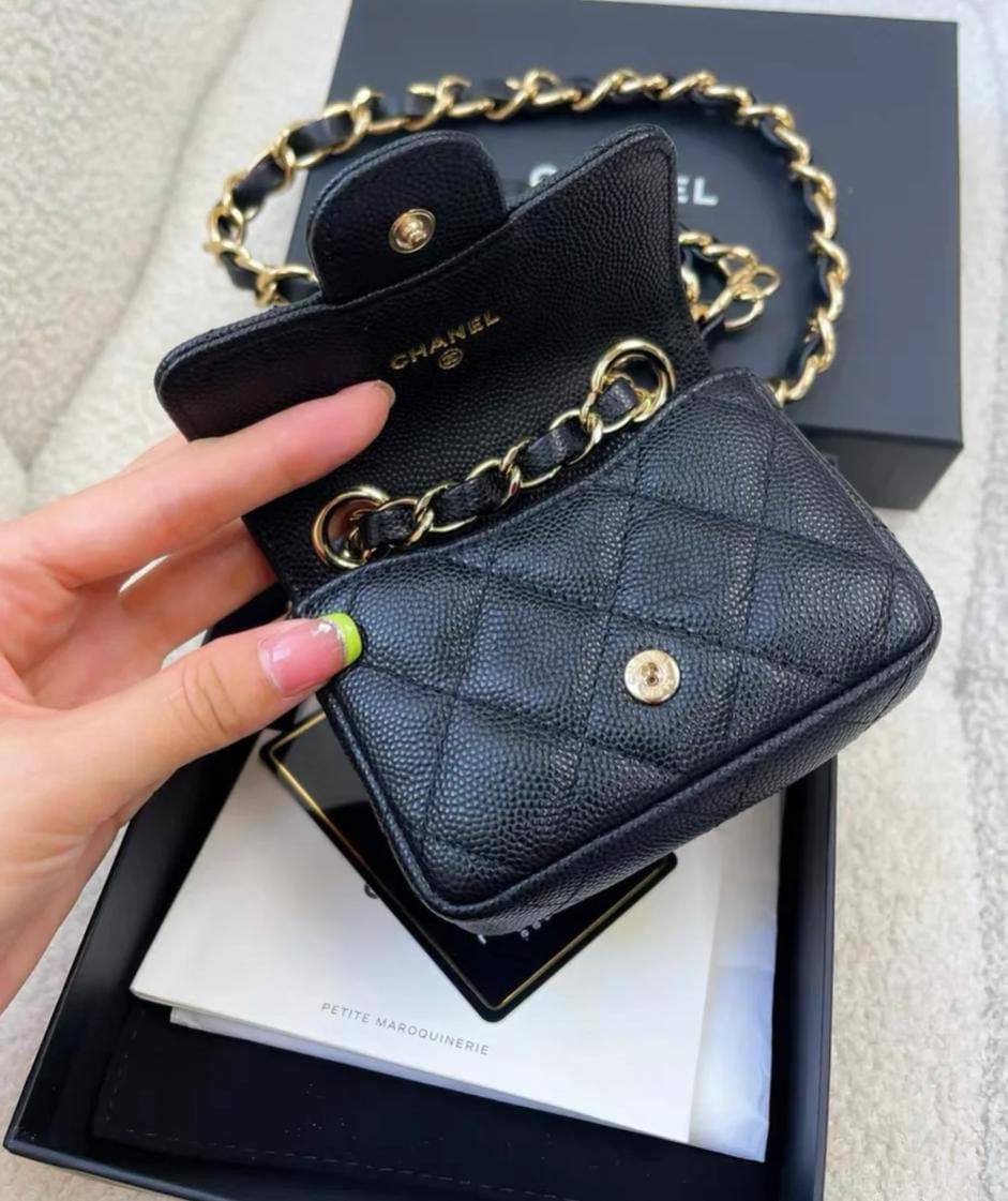 AVAILABLE 

CHANAL 

WALLAT 

WITH BOX 
75 dhs🇦🇪🇦🇪


Zain169
♥️♥️♥️