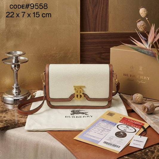 BURBERRY ᴛʙ ʟᴏɢᴏ ғʟᴀᴘ
ʙɪᴄᴏʟᴏʀ ᴄᴀɴᴠᴀs sɪɢɴᴀᴛᴜʀᴇ
ᴡɪᴛʜ ʟᴏɴɢ ʙᴇʟᴛ sᴛʀᴀᴘ
sɪᴢᴇ : 22 cm
ᴡɪᴛʜ BOX
🎁🎁🎁

75 dhs✅

Zain31
♥️♥️♥️