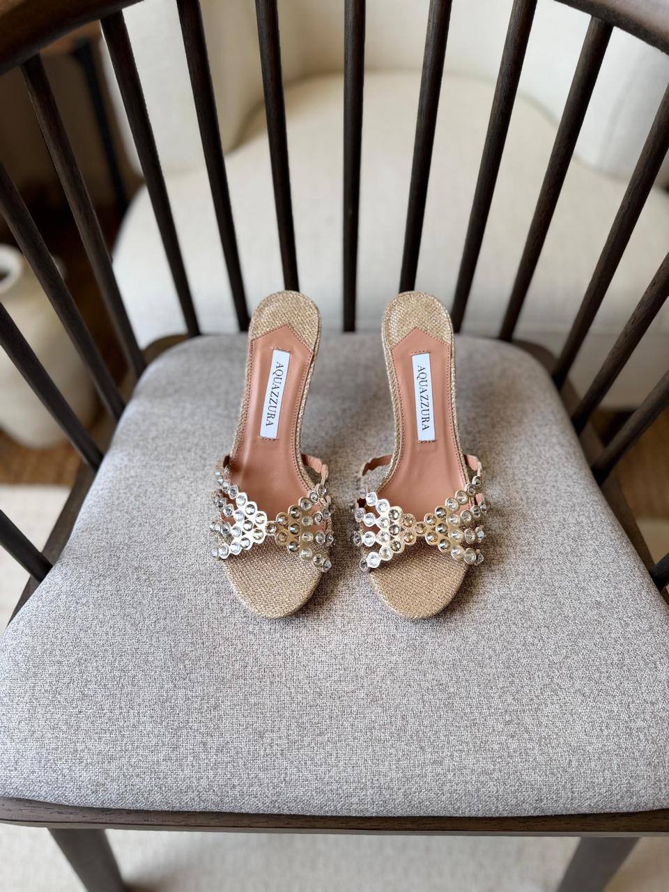 Aquazzura
𝑨𝑨𝑨 𝑸𝑼𝑨𝑳𝑰𝑻𝒀
𝑺𝑰𝒁𝑬 {35 𝒕𝒐 42}
450 dhs✅

Zain81
♥️♥️♥️