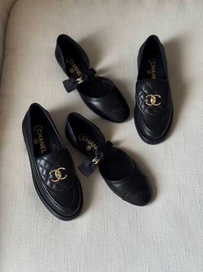 Chanel
AA Quality
Size 36 to 41
450 dhs🇦🇪🇦🇪

Zain288
♥️♥️♥️