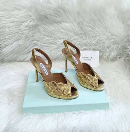 AQUAZZURA
*master quality*🥳
*size: 36 to 42*👠
380 dhs🪙🌨️

Zain119
♥️♥️♥️