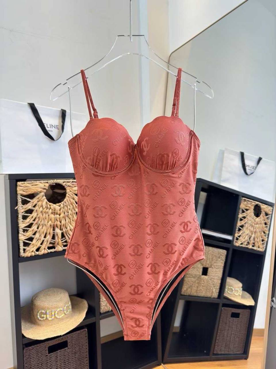 CHANEL
Women’s Swimsuit
Master Quality 
SMLXL
280 dhs✅

Zain276
♥️♥️♥️