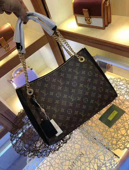 LV
110 dhs🇦🇪

Zain38
♥️♥️♥️