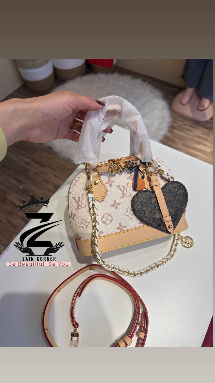 LV
Master

mini Alma 
340 dhs🌹🌹
#20cm💕💕🙋‍♂️

Zain228

اطلبوها من الوتس المثبت في الأعلى👆🏻👆🏻

تواصلو معنا 👈🏻 Zain 
For order WhatsApp pinned 👆🏻

♥️♥️♥️
