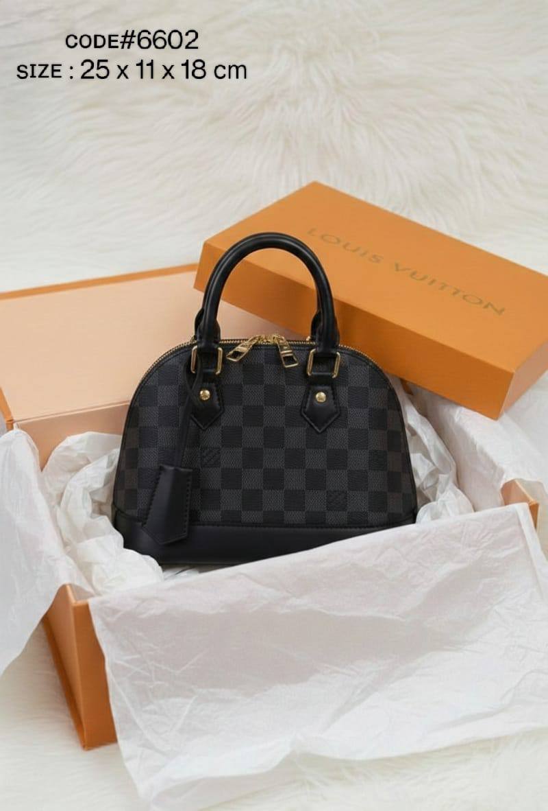 LV
ᴀʟᴍᴀ ᴍᴏɴᴏɢʀᴀᴍ
ᴡɪᴛʜ ʟᴏᴄᴋ & ᴋᴇʏ
ɪᴛ ʜᴀs ʟᴏɴɢ ʙᴇʟᴛ sᴛʀᴀᴘ
sɪᴢᴇ : 25 cm
ᴡɪᴛʜ BOX🎁🎁🎁

90 dhs✅

Zain31
♥️♥️♥️