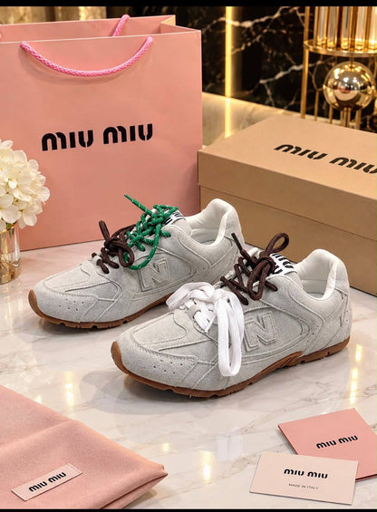 𝗡𝗘𝗪 𝗔𝗥𝗥𝗜𝗩𝗔𝗟𝗦😍😍

𝗠𝗜𝗨𝗠𝗜𝗨 𝗡𝗘𝗪 𝗕𝗔𝗟𝗔𝗡𝗖𝗘
💯high quality
Size 36-37-38-39-40-41
170 dhs🇦🇪🇦🇪🇦🇪

Zain21
♥️♥️♥️