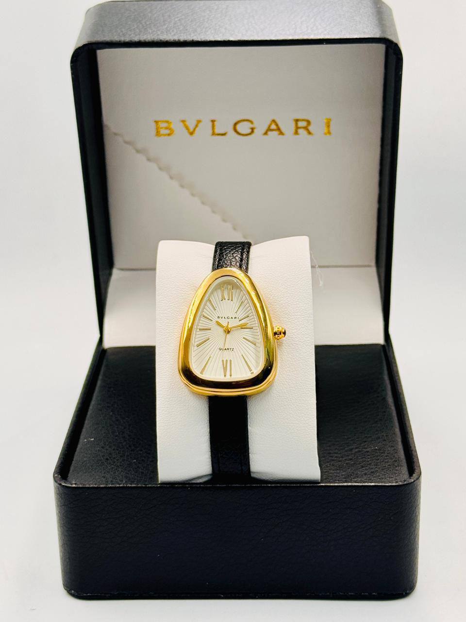 Bvlgari ladies
*New arrival*🔥
45 dhs❣️

Zain08
♥️♥️♥️
