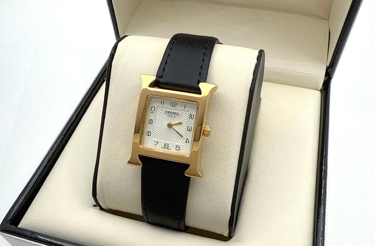 Hermes 
New ❤️
55 dhs🪙🌨️

Zain45
♥️♥️♥️