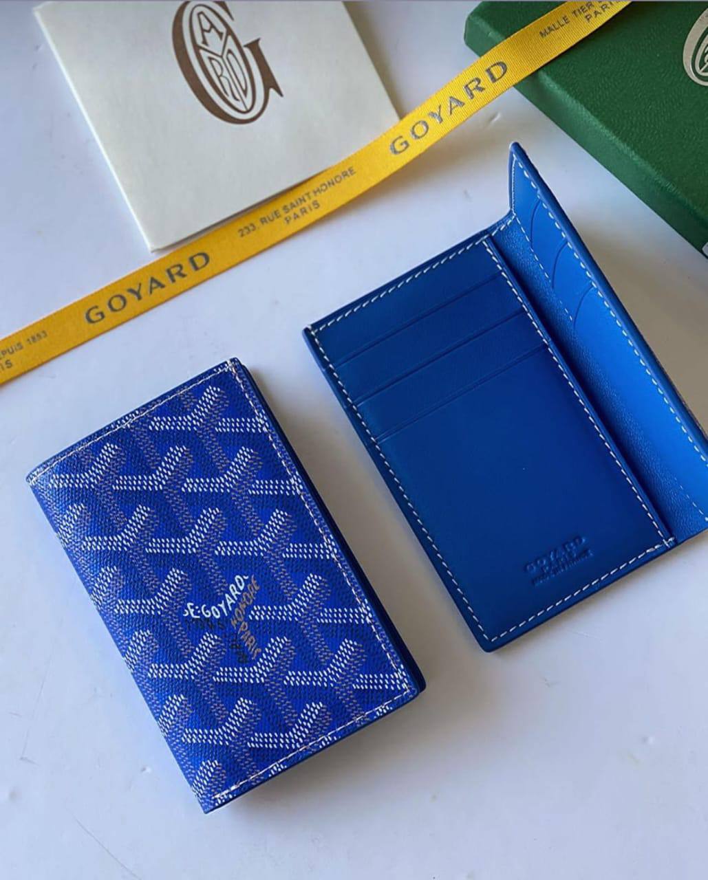 Goyard 

wallet for men 

good quality 

with box and paper bag 
🎁🎁🎁

90 dhs💓

Zain59
♥️♥️♥️