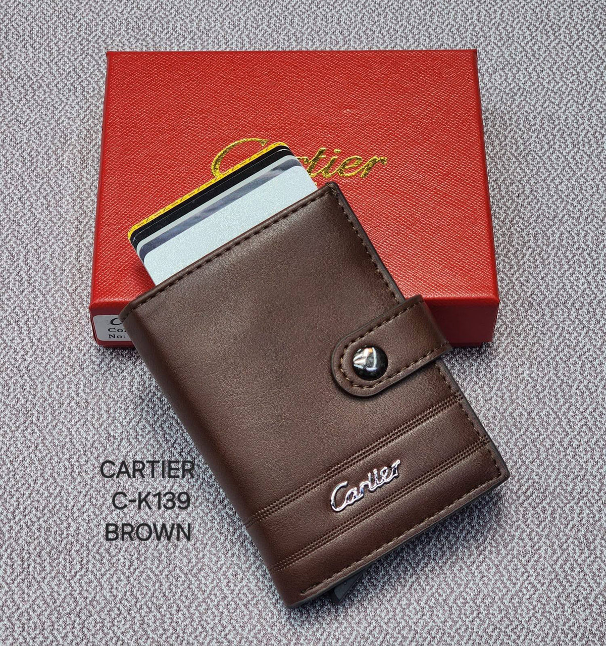 Wallets

Good quality 
70 dhs🇦🇪🇦🇪

Zain182
♥️♥️♥️