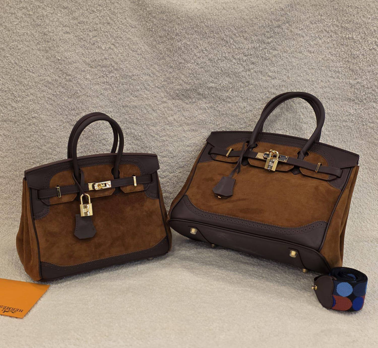 Hermes Bekin 
        30Cm 450 dhs💓
        25Cm 430 dhs💓
Good Quality 

Zain131
♥️♥️♥️