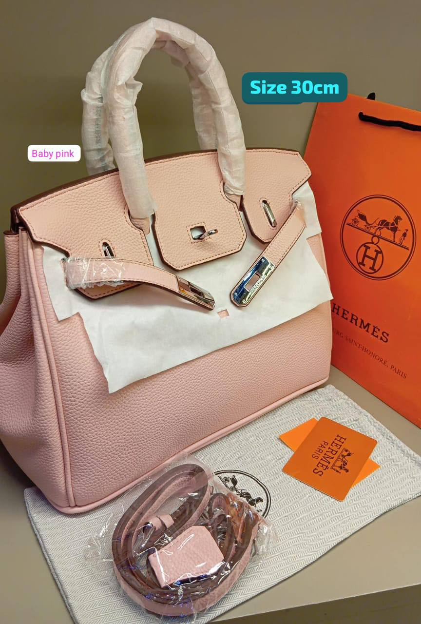 Hermes

Good quality 

120 dhs🇦🇪🇦🇪🇦🇪

Zain186
♥️♥️♥️