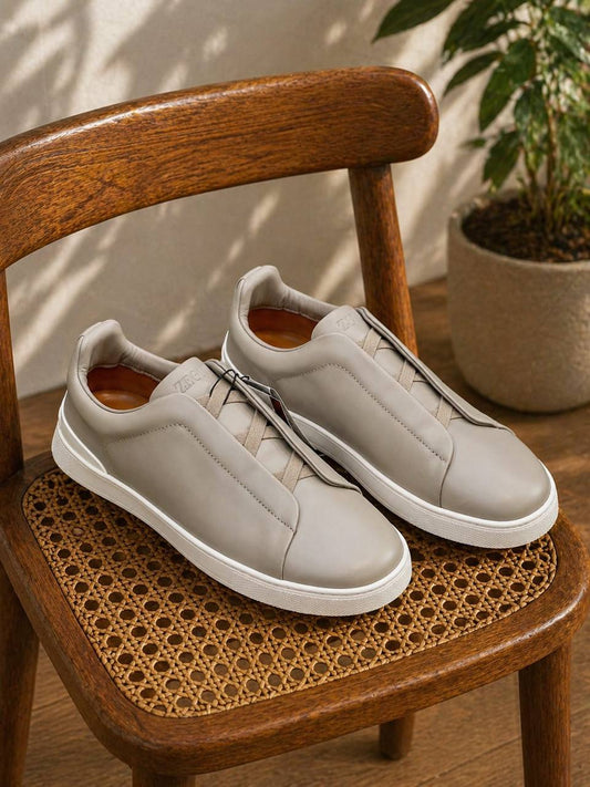 ZEGNA SHOES FOR MEN MASTER QUALITY

350 dhs✅

*SIZE : 40-41-42-43-44-45-46*

Zain58
♥️♥️♥️