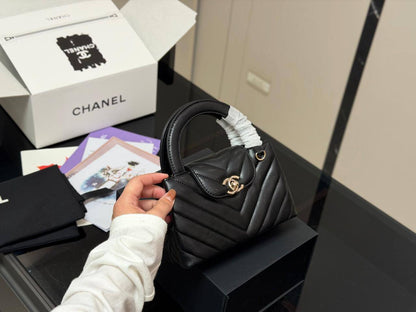 LV
Master🌺🌺
220 dhs💓

Zain141
♥️♥️♥️