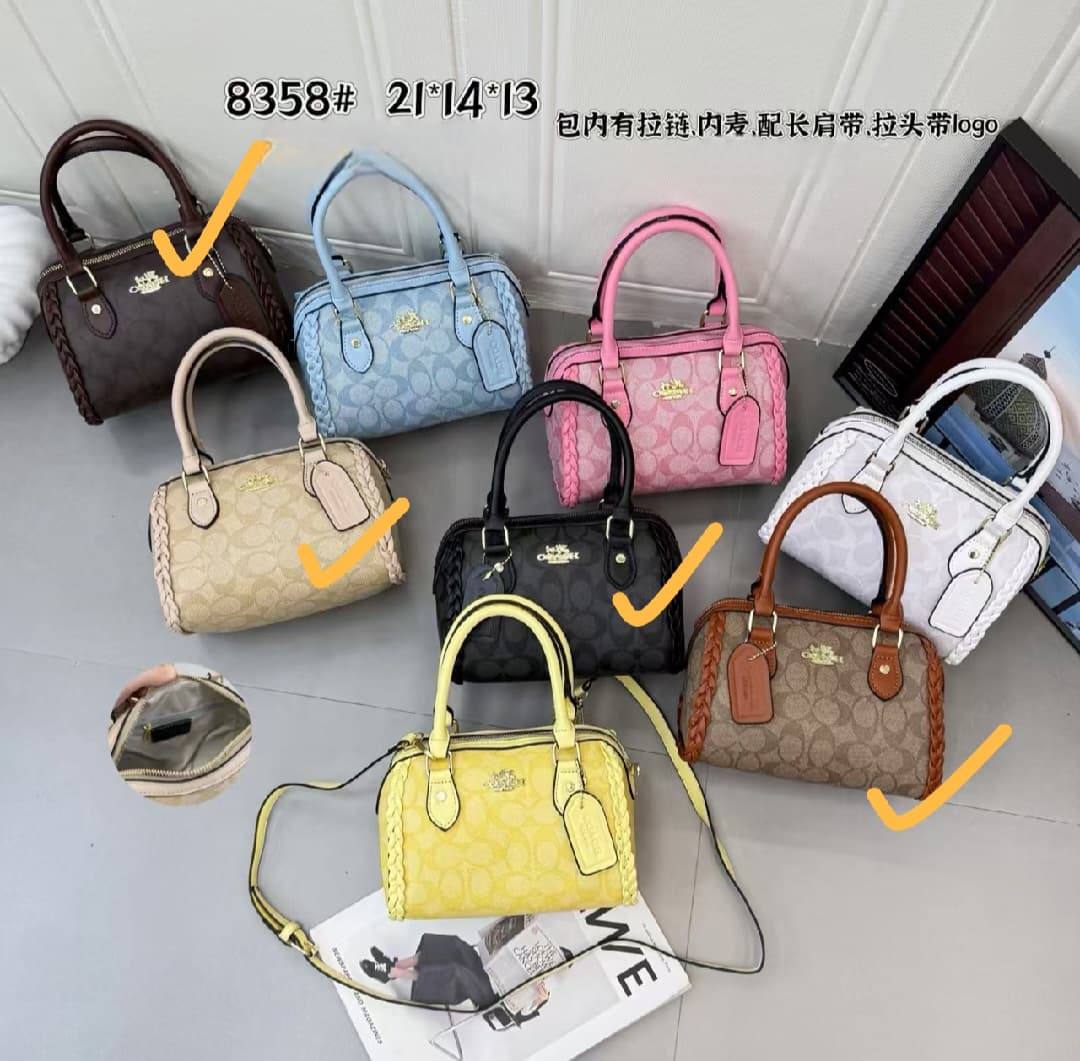 Coach Bags
70 dhs✅

Zain232
♥️♥️♥️