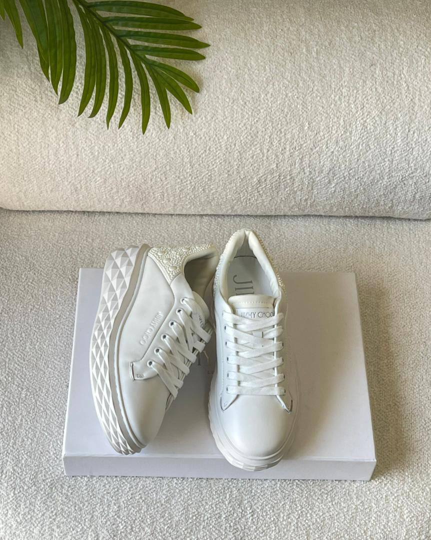 JIMMY CHOO 
SuperMaster Quality 💯
500 dhs🪙💚
Size: 36 -41 💥

Zain171
♥️♥️♥️