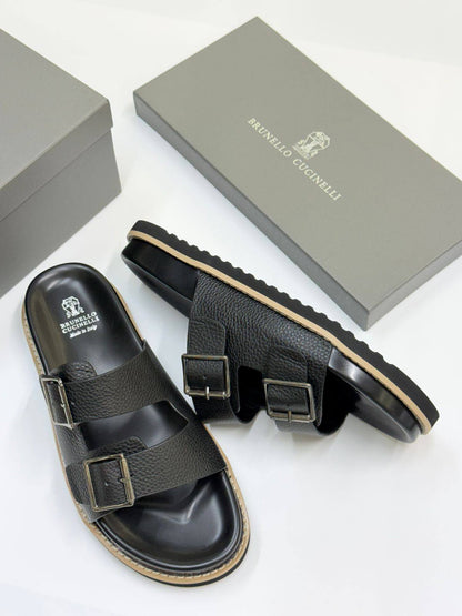 NEW CAME
MEN SLIPPER
BRUNELLO CUCINELLI
GOOD QUALITY
105 dhs🌺
39 TO 46

Zain40
♥️♥️♥️