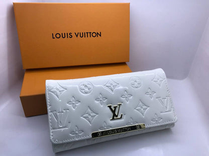 Wallets
45 dhs🇦🇪🇦🇪
with box

Zain182
♥️♥️♥️