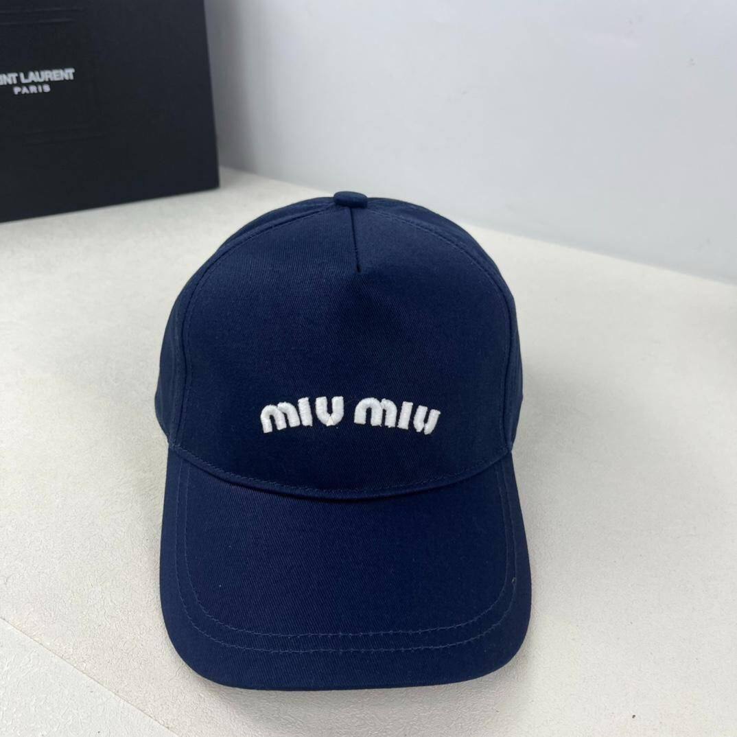 MIU MIU
Unisex Cap
Master Quality 
190 dhs💓

Zain276
♥️♥️♥️