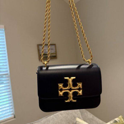 Tory Burch
130 dhs🇦🇪🇦🇪
With box

Zain219
♥️♥️♥️