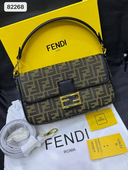 💎Fendi Baguette
1️⃣ First quality +box🎁 
Size : 26 *15 cm
95 dhs🌺
with box 🎁

Zain115
♥️♥️♥️