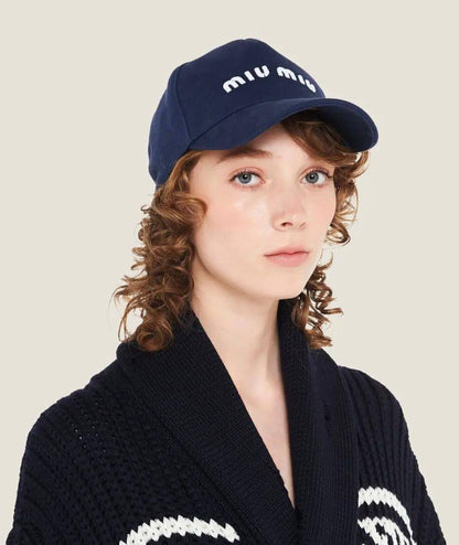 MIU MIU
Unisex Cap
Master Quality 
190 dhs💓

Zain276
♥️♥️♥️
