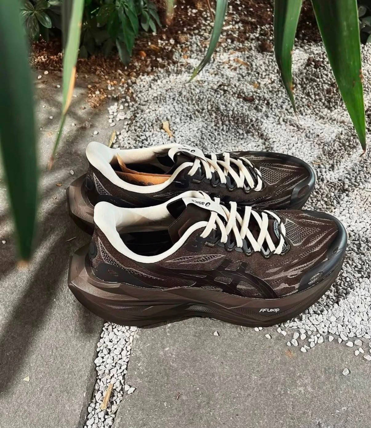 ASICS 

Superblast 3 blacktoes 

Keep Running Quiet，

Size 36-45 ，

240 dhs🇦🇪🇦🇪

Zain18
♥️♥️♥️
