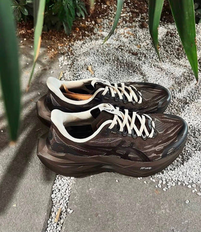ASICS 

Superblast 3 blacktoes 

Keep Running Quiet，

Size 36-45 ，

240 dhs🇦🇪🇦🇪

Zain18
♥️♥️♥️