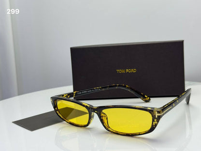 TomFord

55 DHS🇦🇪🇦🇪🇦🇪

Good quality 

Zain182
♥️♥️♥️
