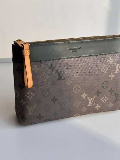LV
650 dhs🌺
*Super Master*👸🏻

Zain284
♥️♥️♥️