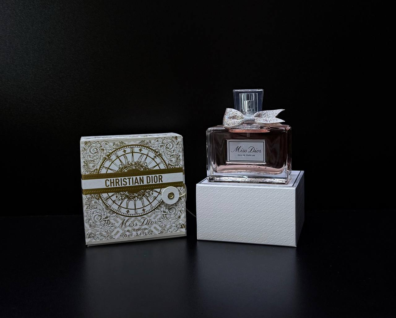 Dior
55 dhs✅

Zain109
♥️♥️♥️