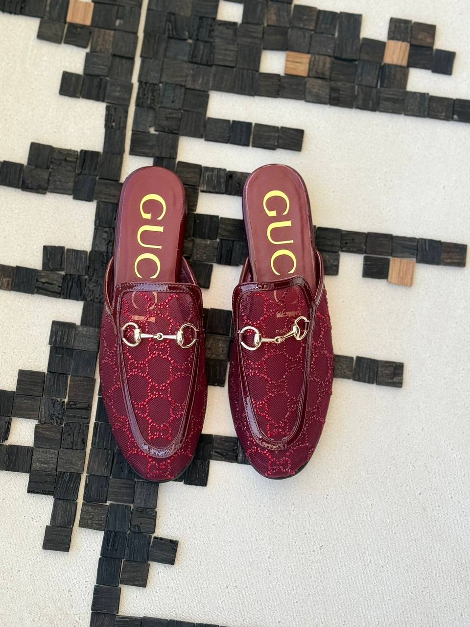 GUCCI
*Super Master*
𝗦𝗶𝘇𝗲 𝟯𝟲 𝘁𝗼 𝟰𝟭 
450 dhs✅

Zain178
♥️♥️♥️