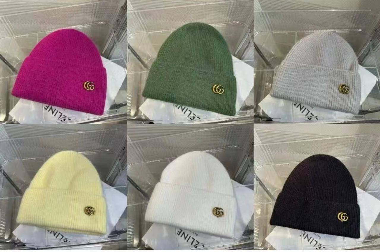 Winter caps 
45 dhs🪙💕

Zain93
♥️♥️♥️