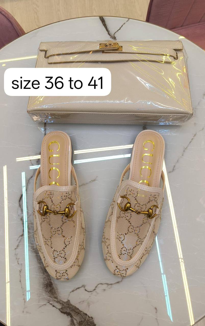 Gucci
Size 36 to 41
120 dhs🪙🖤

Zain146
♥️♥️♥️