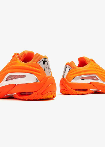 Nike NOCTA Hot Step 2 "Total Orange"🧡
40-45 AVAILABLE 🤩
250 dhs🇦🇪🇦🇪

Zain242
♥️♥️♥️