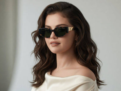 SUNGLASSES WOMEN

*MASTER QUALITY*

260 dhs✅

Zain202
♥️♥️♥️