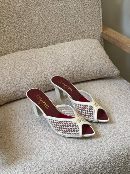 Chanel

𝐒𝐢𝐳𝐞𝐬: 𝟑𝟔 — 𝟒𝟏
500 dhs🇦🇪🇦🇪

Zain298
♥️♥️♥️