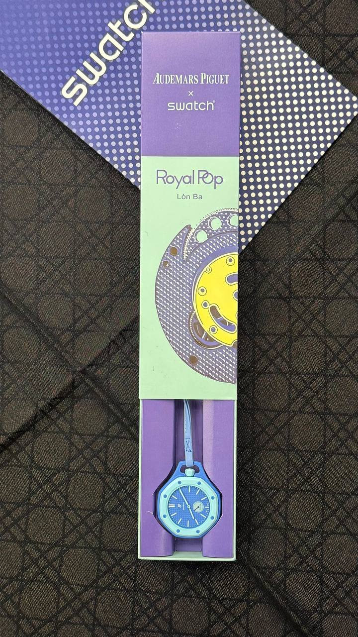 AP x Swatch Royal Pop Collection
*NEW stock* 🚨 
380 dhs✅
With full packing 🎁

Zain280
♥️♥️♥️