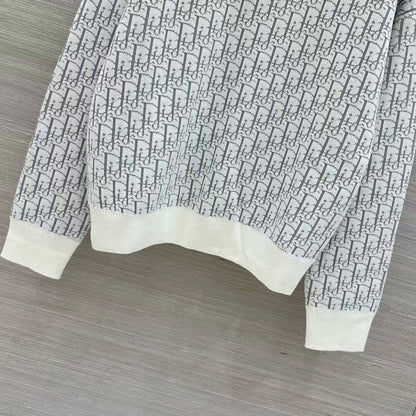 DIOR NEW 

VIP QUALITY


Size : 36-38-40-42

450 dhs🇦🇪🇦🇪

Zain287
♥️♥️♥️