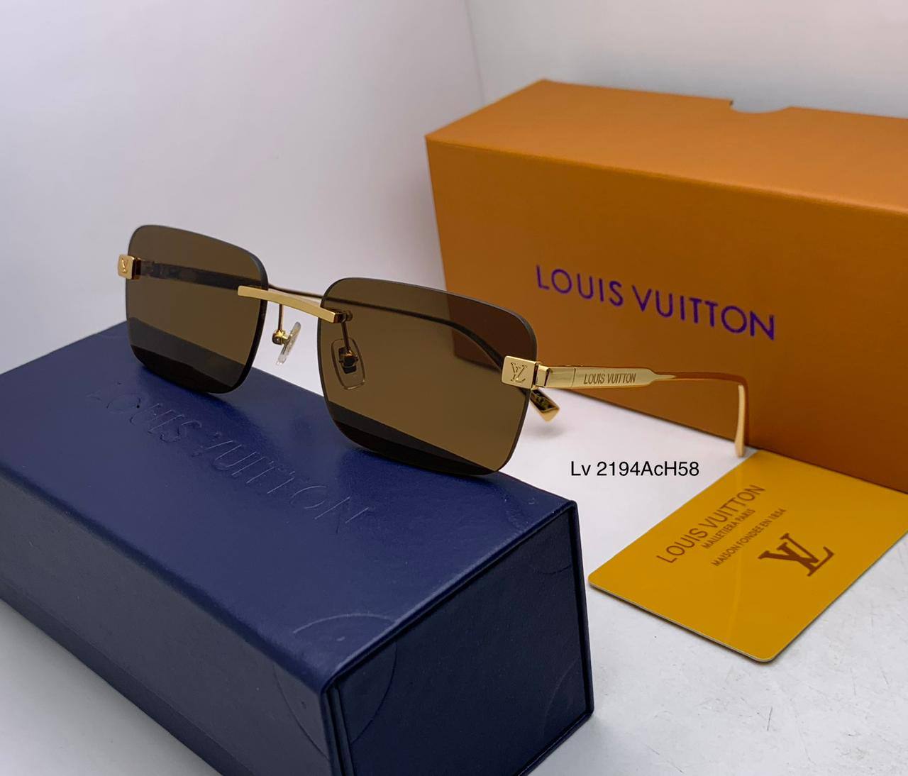 LV 
Master 
180 dhs❣️

Zain126
♥️♥️♥️