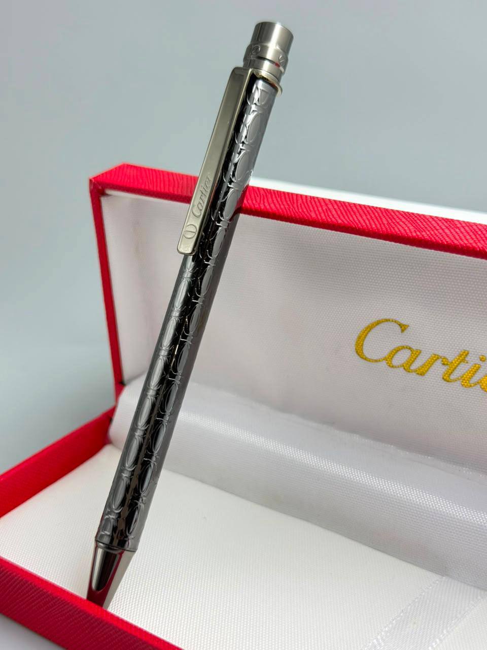 CARTIER PEN 🖊
*60 dhs✅ WITH MASTER BOX*
*40 dhs✅ WITH NORMAL BOX*

Zain29
♥️♥️♥️