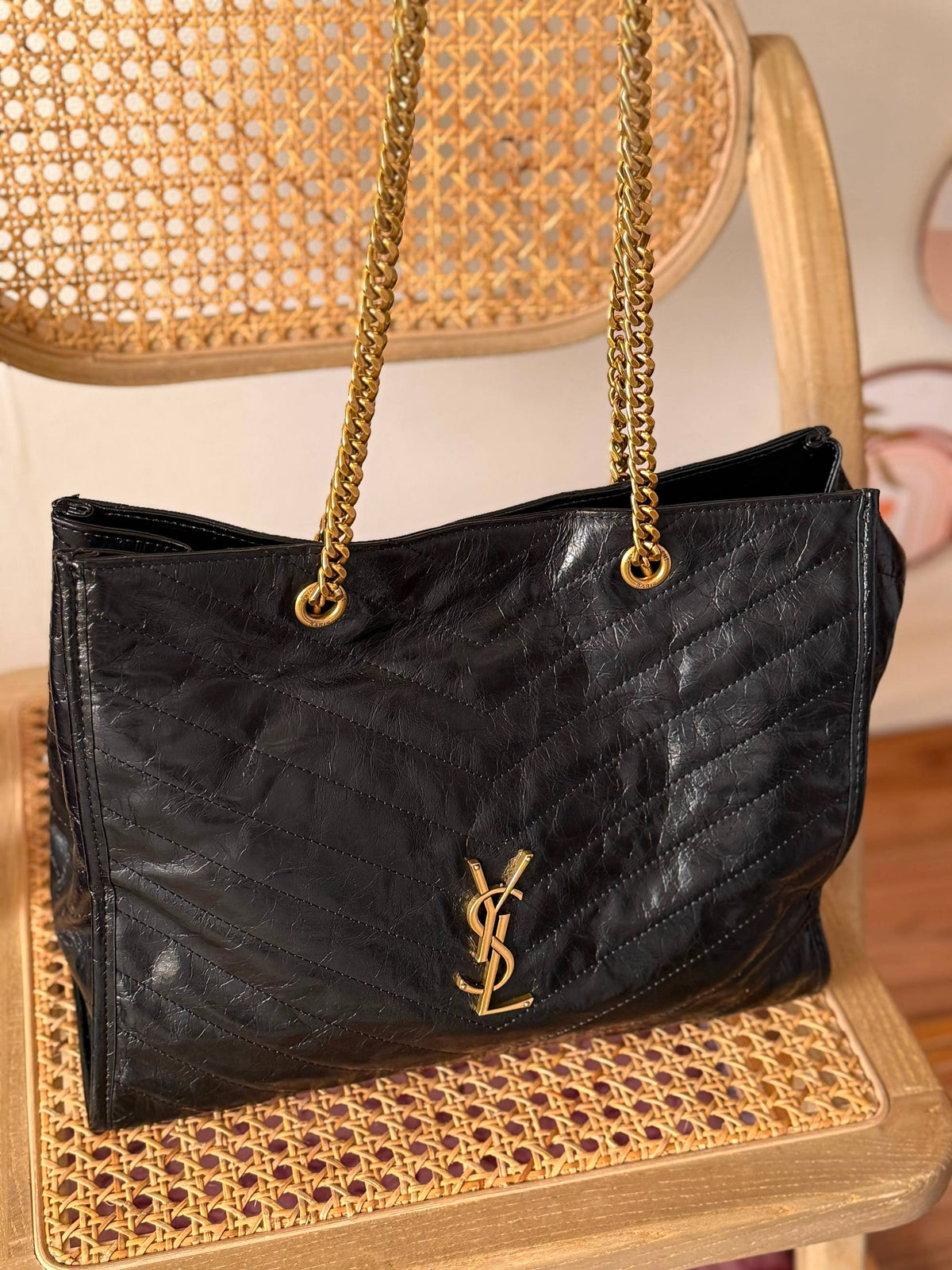 New Collection✨✨✨
YSL
33cm

360 dhs🇦🇪🇦🇪
MASTER QUALITY

With box🎁

Zain167
♥️♥️♥️