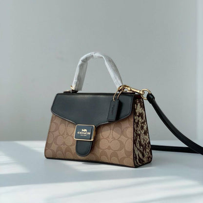 Coach Master
22cm 
230 dhs🪙🌨️

Zain248
♥️♥️♥️
