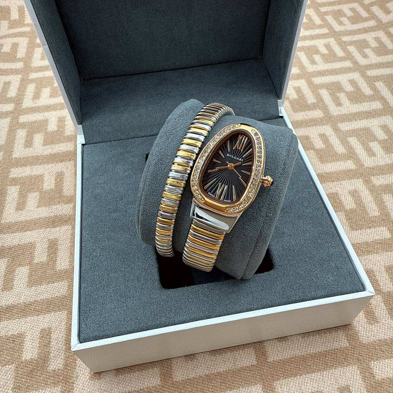 Bvlgari
90 dhs🇦🇪🇦🇪

Zain45
♥️♥️♥️