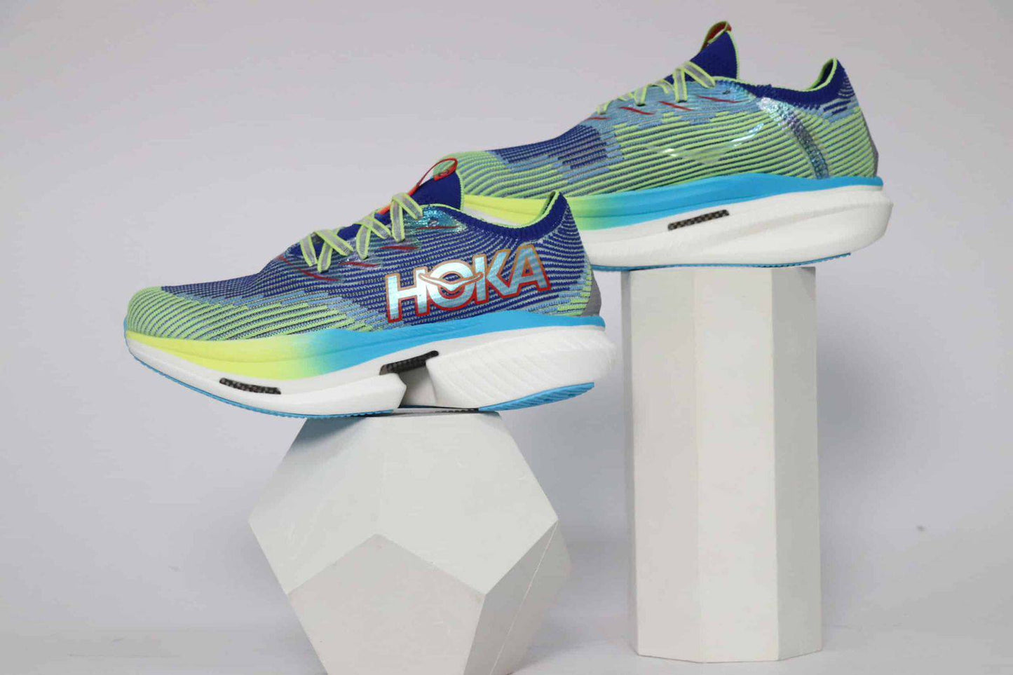 Hoka Cielo X1 ‘blue green’💙🍃
40-45 AVAILABLE🤩
230 dhs💓

Zain242
♥️♥️♥️