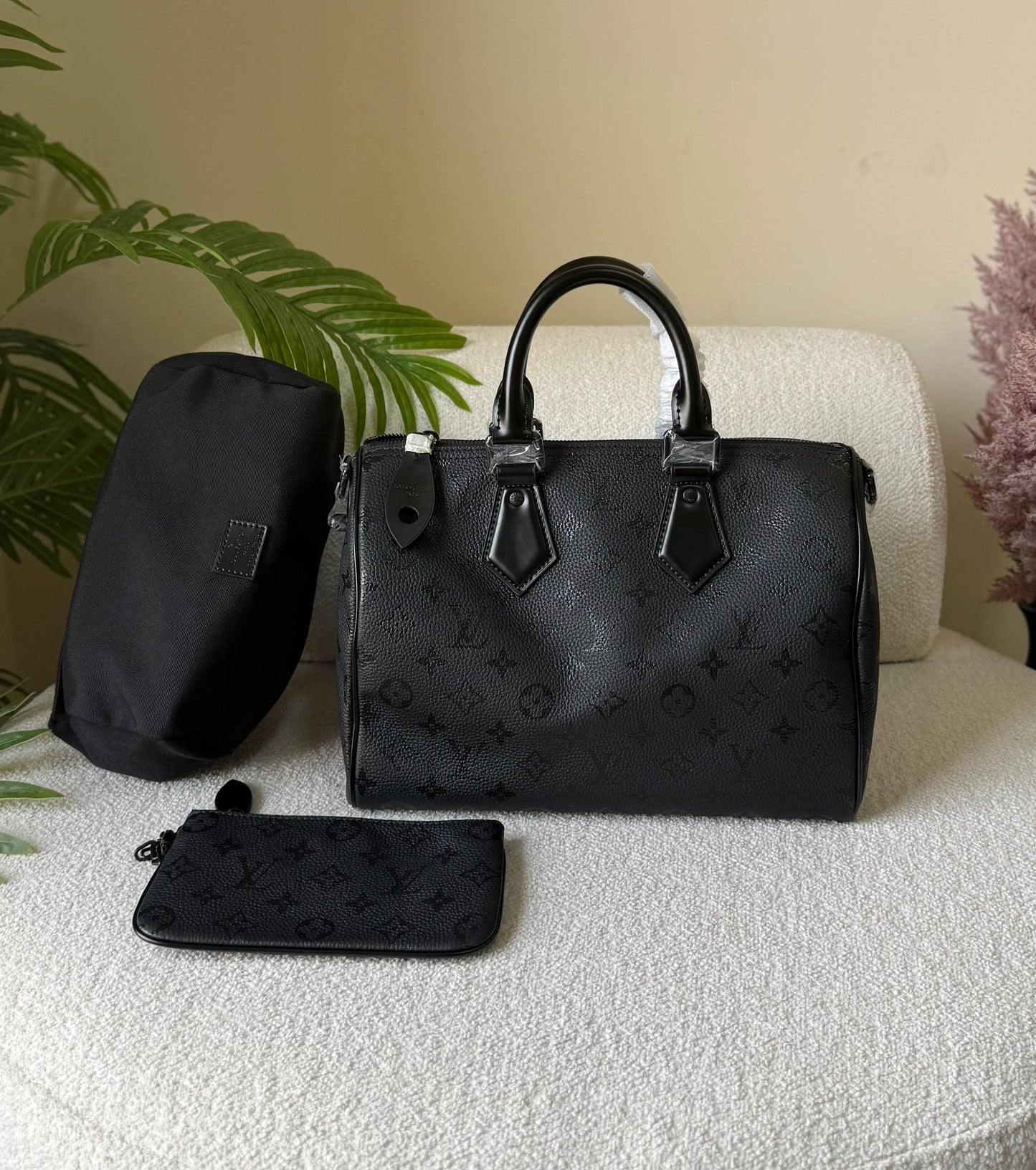 🌿💗*Louis Vuitton*😍🍃
    ❄️25. 30 cm❄️
     🍃 😍🙃😍 💫
Super Master Quality
For Price 👇 WTSP Text Zain 0568585901

Zain246
♥️♥️♥️