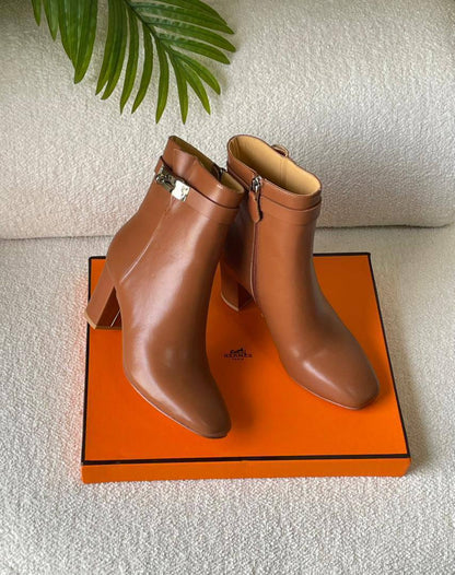 Boots 
For Price 👇 WTSP Text Zain 0568585901

Zain171
♥️♥️♥️