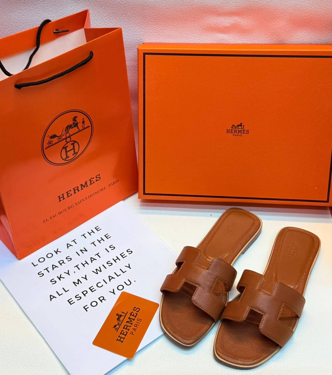 Hermes 
Size 36-41
75 dhs✅

Zain236
♥️♥️♥️