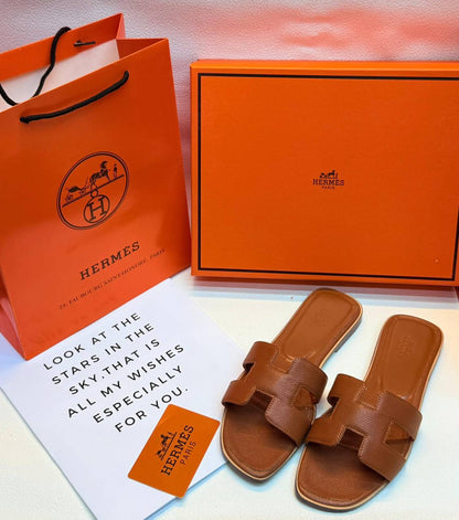 Hermes 
Size 36-41
75 dhs✅

Zain236
♥️♥️♥️