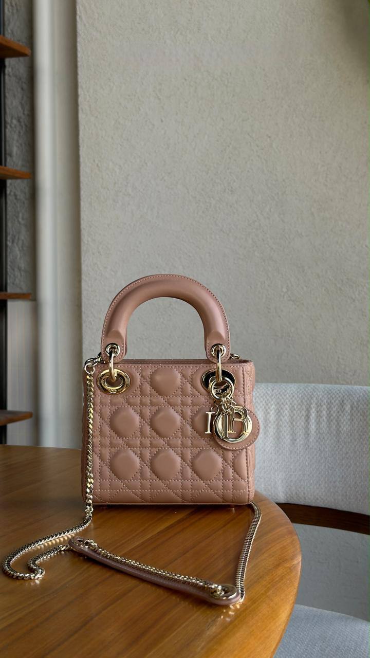 New collection ⚜️
DIOR 🩷
VIP quality 💎
Lady Dior Bag ✨
Size : 17 cm
For Price 👇 WhatsApp✅
0568585901 
0507557372
0552275751 Owner Zain 👌

Zain336
♥️♥️♥️